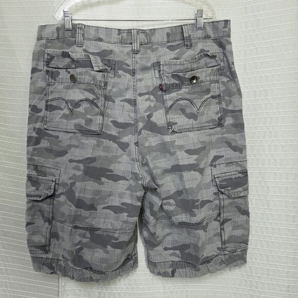 Levi's Squad Cargo Shorts Men’s 49 Gray Camouflage 11" Inseam Classic Style - Picture 9 of 10